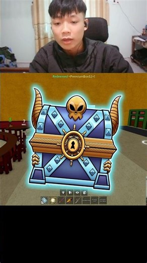 SonB Opens Gift Box from Code in Blox Fruits #bloxfruits #roblox