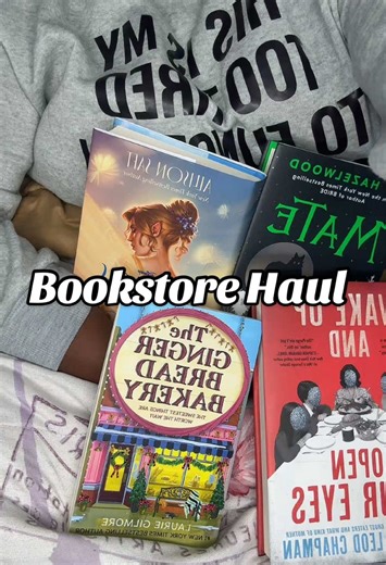 Bookstore haul!! #fyp #booktok #bookhaul #booktokfyp #bookrecommendations