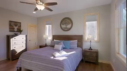 Enjoy the best of both worlds! Red Maple is located 6 miles from downtown Boone while still being secluded with long-range views. https://www.carolinacabinrentals.com/red-maple-retreat/?utm_source=facebook&utm_medium=Social&utm_campaign=facebook | Carolina Cabin Rentals