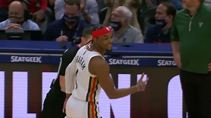 Devonte' Graham (26 points) Highlights vs. Milwaukee Bucks