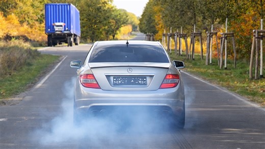 Mercedes C63 AMG Burnout And Acceleration Loud Engine Sound