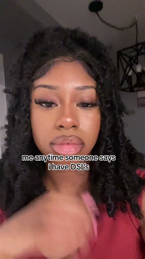 Complimenting Lips in a Non-Weird Way