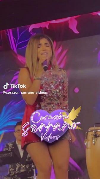 No Eres Único - Corazón Serrano Concierto