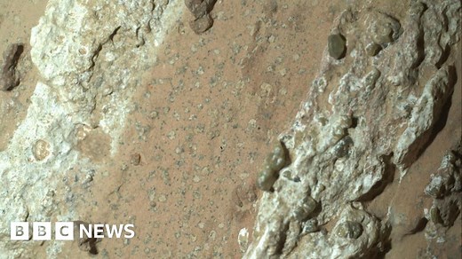 Nasa rover finds rocks on Mars with potential signs of past life