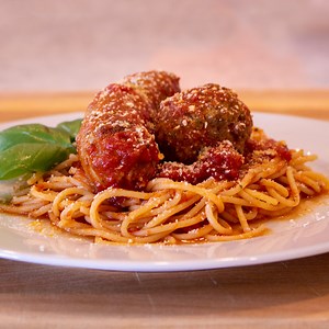 Traditional Italian Sunday Sauce Recipe - Dad Got This