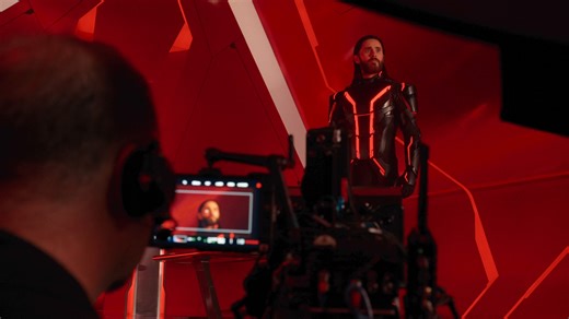 Go behind the scenes of Tron: Ares with Jared Leto, Greta Lee, Joachim Rønning, and Jodie Turner-Smith. #FilmedForIMAX Tron: Ares arrives in IMAX in ONE MONTH. https://imax.social/tron-fb | IMAX