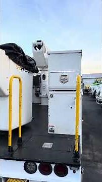 Bucket trucks for sale of all shapes and sizes even more just arrived Altec versalift dodge ford