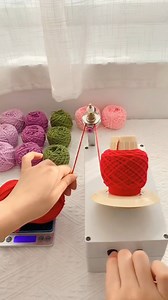 165K views · 828 reactions | Automatic wool winder, super easy to organize the wool/yarn拾拾拾 #crochet #crocheting #knitting | Crochet Creator | Facebook