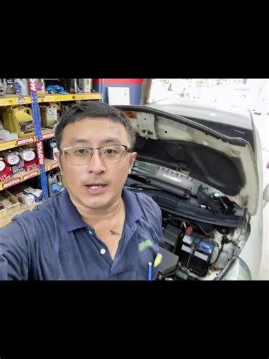 今天分享如何去诊治Plugs Coil漏电的问题。 和方式。 如果你们没有试Coil机的话！ 如果有机的话会更专业。 也能让顾客对你更满意和信心！ 也更快解决顾客的烦恼和痛点！ #honda #jazz #jdm 二手的Coil一般都不建议用在此类型的车款！因为此车型天生的Plugs Coil就是这么的脆弱！和通病！因为设计的问题！如果是IDSI！ 更不耐！时常坏的！ 新的都不怎么样耐了！ 还用二手下去！ 好运过一年！不Lucky！ 3-5个月就完蛋！ 顾客消费的起就用Original正品！消费不起就用日本的也可以用！谢谢大家的观赏！记得分享和收藏起来！ #champfactorpermaisuri