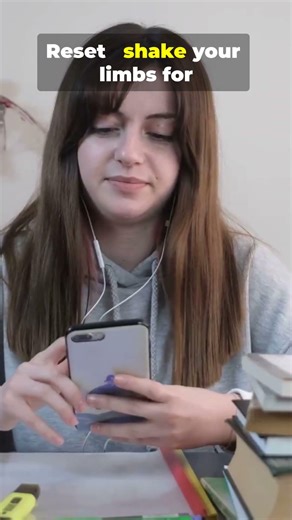 Brain Overloaded? Do THIS 30s Reset #StudyTips #ResetIn30s #FocusHack #Productivity #StudyHack