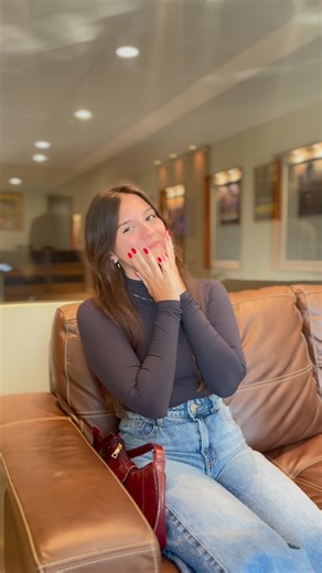 Isabelle Cunha on Instagram: "10.07.2025 ❤️ O dia que eu dublei os primeiros episódios da última temporada de Stranger things.. 💫 foi difícil guardar esse vídeo por tanto tempo sério kk Ansiosos pro volume 2?"