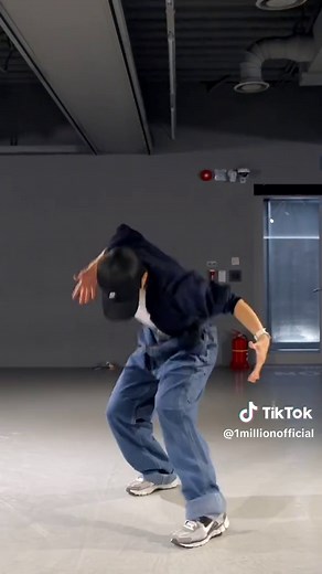 Spice Up Your Dance Moves with Yell Choreography