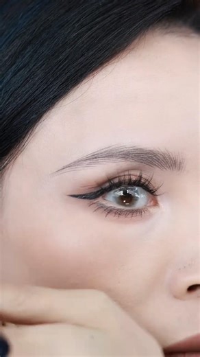 Eyebrow Drawing Techniques for Natural Brows | Easy Step-by-Step Tutorial for Beginners #shorts