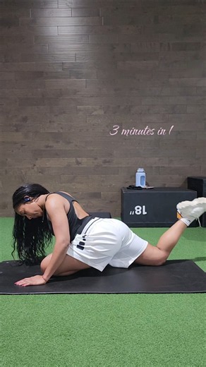 Hip Mobility Dynamic Stretching, its a must. #workout #fit #dynamicstretching #stretching #wellness