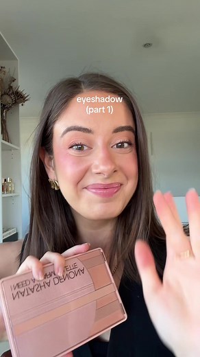 grab a cuppa and let’s go over some eyeshadow basics!! palette is Natasha Denona I Need a Warm 🤎 #eyeshadowtutorial #natashadenona #eyeshadowpalette #easyeyeshadow #makeuptutorial