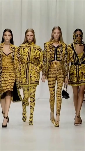 Yellow Dresses #runway #fashion