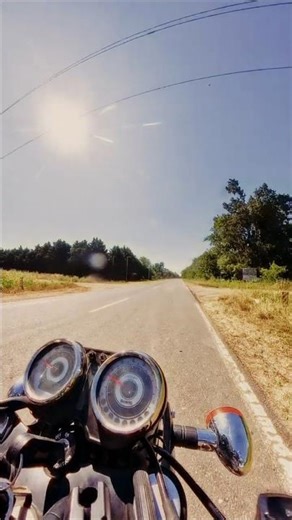 Terapia de Km #calm #nature #outdoors #motorcycle #shorts #lofi #green #cinematic #roadtrip #benelli