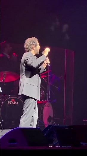 Josh Groban & Julie Anne San Jose Surprise Duet “Both Sides Now” | Powerful Live Performance
