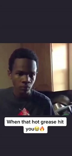 When the hot grease you 😭😭🔥🔥 !! #dooleyfunny #dooleydoo #fypシ #comedy #throwback