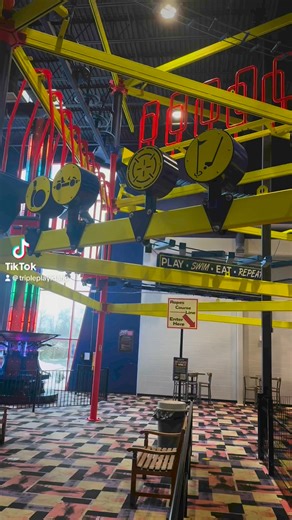 Check out our staff trying the “No Hands” Ropes Course Challenge! Which obstacle do you think would be the hardest to complete? #nohands #nohandschallenge #ropescourse #tripleplayidaho #thingstodo #ropescoursechallenge | Triple Play Family Fun Park | Facebook