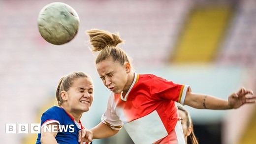 Dementia: Does heading a football cause the disease?