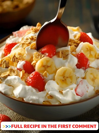 Banana 💗 Split Fluff Salad Recipe ingredients: 1 (3.4-ounce) box instant vanilla pudding mix 1 (20-ounce) can crushed pineapple (undrained) 1 (8-ounce) container whipped topping (thawed) 1 1/2 cups mini marshmallows ..... Full Recipe in Coʍmеոτ 💬 🚂 | The Storybook Of Pixels and Colors