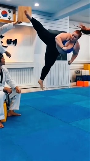 WHAT DO THEY CALL HER? #mma #muaythai #taekwondo #martialarts