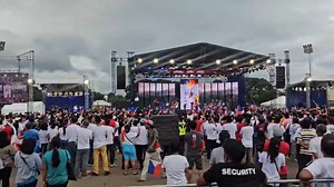 Umarangkada na ang campaign rally ng mga senatorial candidate ng Alyansa para sa Bagong Pilipinas, kasama si Pres. Bongbong Marcos, sa Dumaguete City ngayong Huwebes, Feb. 20. #BilangPilipno2025 #News5 | via Maeanne Los Baños-Oroceo | News5