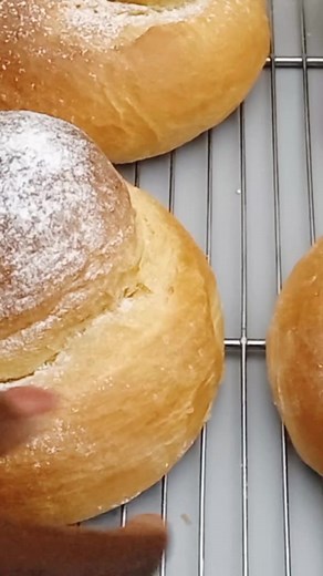 1.5K views · 68 reactions | Sweet Bread #sweetbread #bread #breakfast #breadrecipe #recipe #reelsvideo #monday 3 cups all-purpose flour 1/4 cup sugar 1/4 cup warm milk 1/4 water 1/4 cup melted butter 4 eggs york 1 1/2 tsp yeast 1/2 tsp salt Icing sugar for dusting | Allrecipes Baking | Facebook