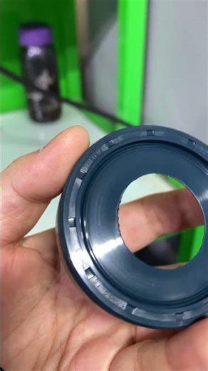 Advantages of COMBI Radial Shaft Seals in Hydraulic Applications for Construction Machinery