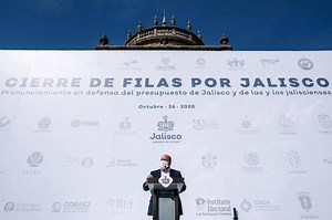 170K views · 8.5K reactions | Hoy los sectores políticos, económicos y sociales cerramos filas #PorJalisco para defender el futuro de nuestra gente y nos sumamos a la voz de los estados de la #AlianzaFederalista para darle un mensaje con respeto y firmeza al presidente de México. Te comparto mi intervención: | Enrique Alfaro Ramírez | Facebook