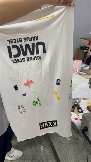 How to press silicon stickers on clothes #silicone #heatransfer