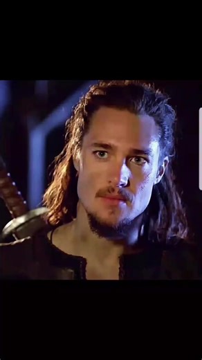 Alexander Dreymon (@dreymon56)’s videos with original sound - Alexander Dreymon