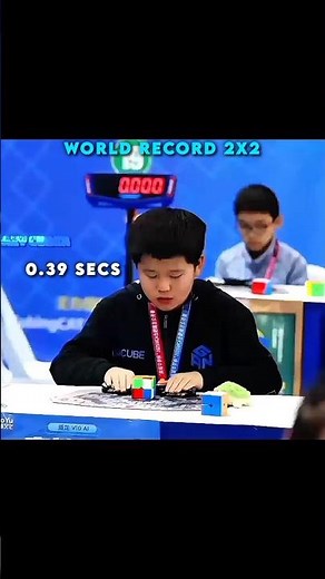 New 2x2 Rubik's Cube World Record ☠️😮 #shorts #rubikscube #worldrecord