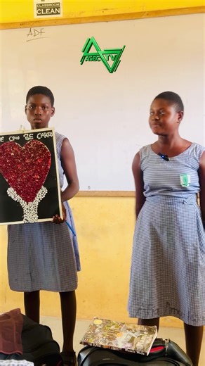 Creativity in action! 🪨✨ These Form One Home Economics students of Asuom SHS turned simple stones into a beautiful design through teamwork and imagination. 👏🔥 #fypシ゚viral🖤tiktok #AsuomSHS #HomeEconomics #StudentCreativity@Young Savage ❤️🥹🥺💓 @Chairman Addo @Sir Rich @Jonas Amanor @Gleam G. Craft 💕 @Eben Qwasi Yeboah @onaapo11