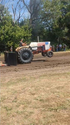 Case 1370 "American Spirit" pulling 7700# 5mph at Lesterville SD 2026
