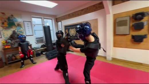 Choy Lee Fut | Xin Hui Choy Lee Fu#choyleefutkungfu #chinesemartialarts #brooklynkungfuschool #newyorkchoyleefut #sparring | Instagram