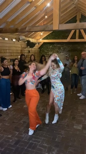 Salsa with Stephanie Stevenson on Instagram: "Throwback to see fun night with the fams @jainaleeortiz and @williewatana #salsa #salsadancing #latindance #salsamusic #dancevideos"