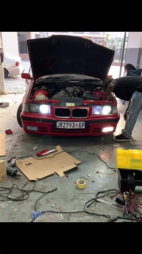 E36 with fog lights installed 😜✌🏻
