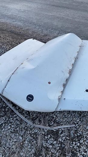 Lesson learned✅ dont use ebay push button hood pins😂 #nastyluv #autotechaaron