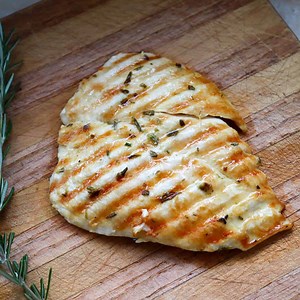 How to cook butterfly chicken breast in a pan