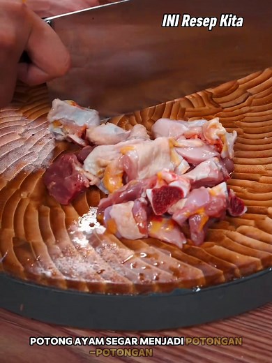 3.4M views · 68K reactions | Ayam Tumis Cabai Hijau yang Bikin Nasi Nambah Terus #IniResepKita #tutorial #tutorialmasak #asmr #resep #masakan #masak #dagingayam #ayamgoreng | INI Resep Kita | Facebook