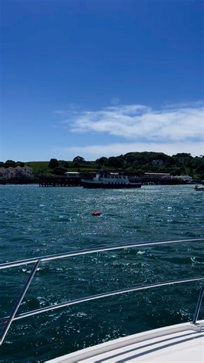 Pulling into Swanage on a fabulously sunny but windy day Watching the “Solent scene” ferry leaving Swanage pier for Poole Harbour I still haven’t been on Swanage Pier, I wonder if it’s worth checking out? #poole #pooleharbour #swanagebeach #swanagebay #swanagepier #swanage | Shaun Wallace