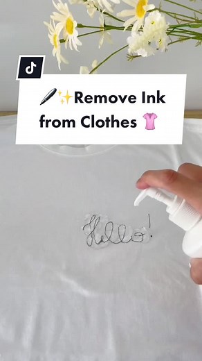⭐️👚 The best way to remove Pen Ink from clothes 🖊✨ #laundryhacks #laundrytok #howtoclean #laundrytips #homehacks