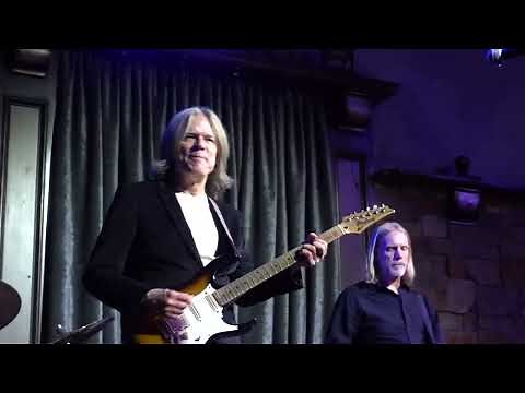 Andy Timmons - "Electric Gypsy" Live at Guitar Sanctuary | McKinney, Texas 🎸🔥