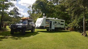 🍺 The Leap Hotel, Mackay (Free Camping & History) |