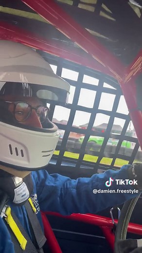 Je finis dans une voiture de course au championnat de france de drift 😳🚗 quelle expérience ✨ #sportstiktok #motorsport #drift #sportauto