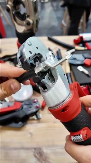 The NEW 12V STILO PICO Crimper By INTERCABLE TOOLS! #stilo #pico #tools #pov #crimper #electrician