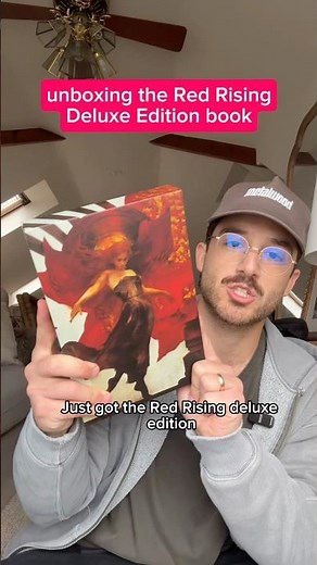 unboxing the Red Rising Deluxe Edition book