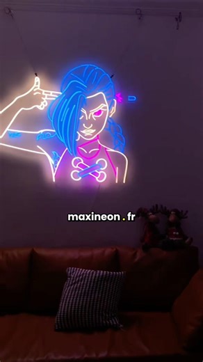 Utilise le code AMI sur maxineon.fr pour avoir -5% sur tout nos néons! #neonsign #decochambre #gift